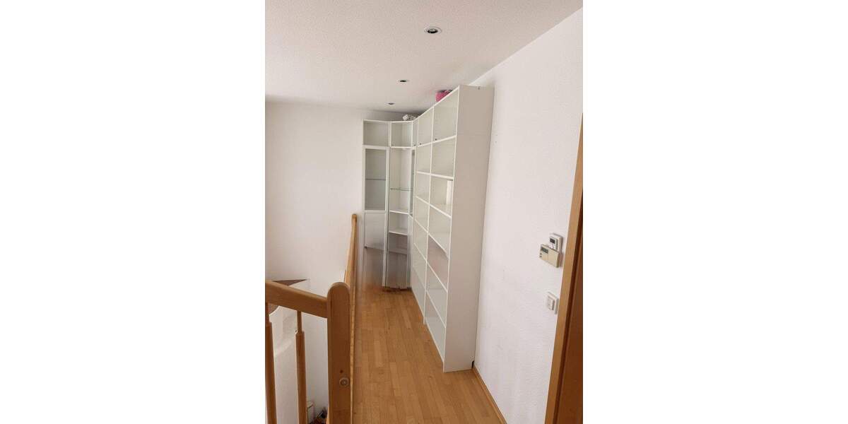 Einfamilienhaus Idstein - 8 Zimmer, 266 m&sup2;, 990.000&euro; | Angebot:25657464