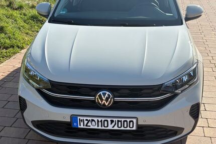 VW Taigo 23.889 km 16.300 &euro; Sörgenloch 55270