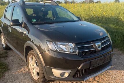 Dacia Sandero 197.654 km 3.749 &euro; Wiesbaden 65203