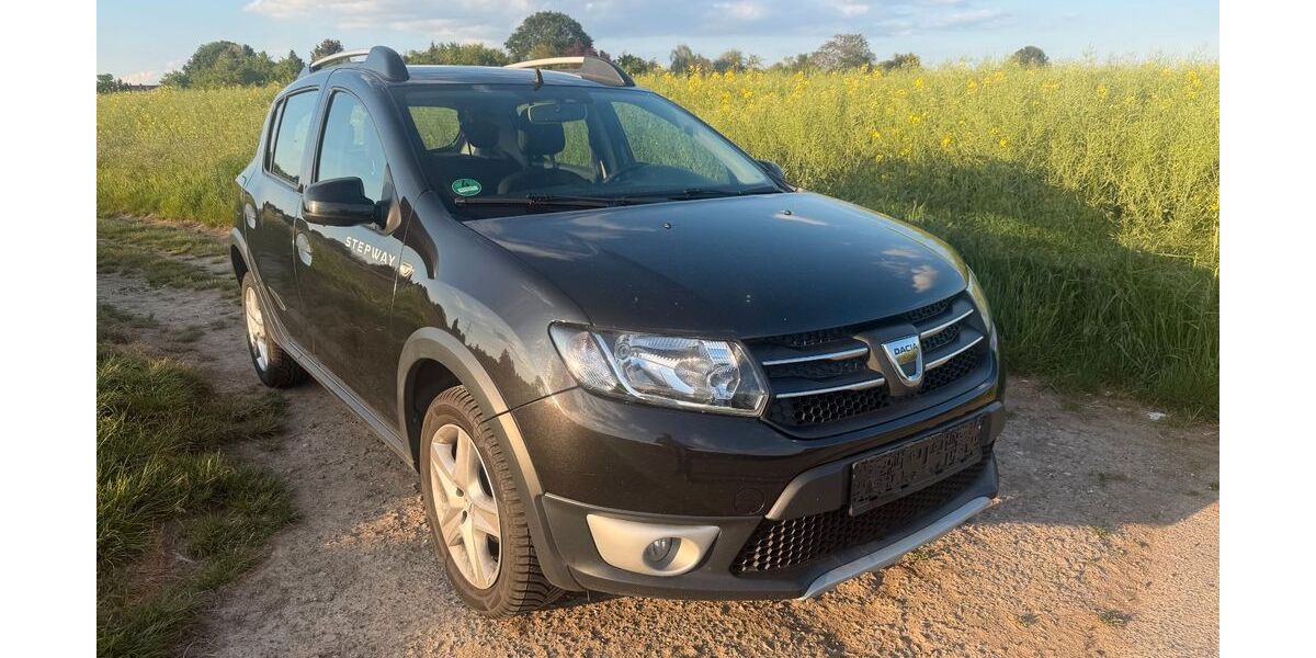 Dacia Sandero 197.654 km 3.749 &euro; Wiesbaden 65203