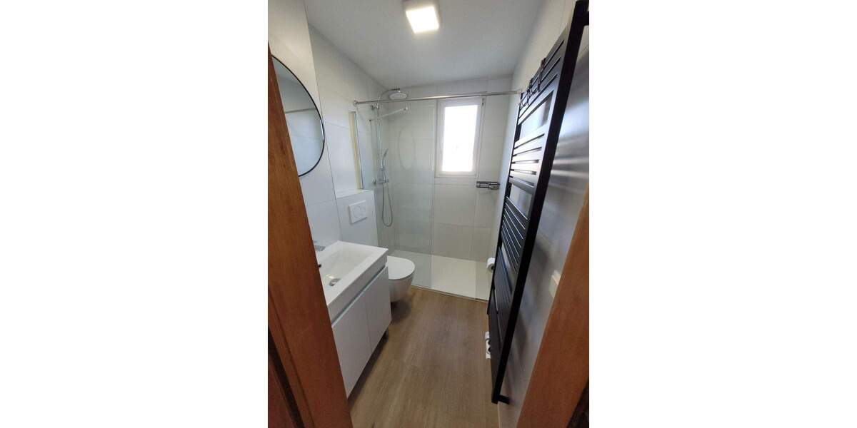 Etagenwohnung Rüsselsheim - 7 Zimmer, 120 m&sup2;, 2.600&euro; | Angebot:25998817