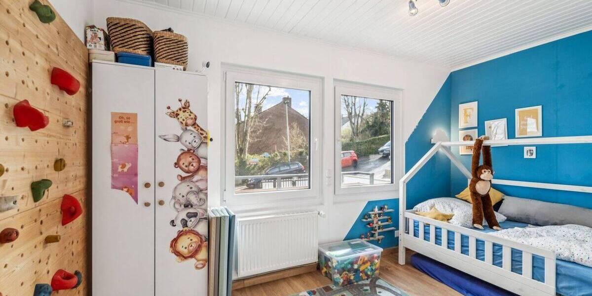Einfamilienhaus Eppstein Vockenhausen - 8 Zimmer, 250 m&sup2;, 715.000&euro; | Angebot:26094118