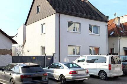 Haus Bischofsheim - 7 Zimmer, 139 m&sup2;, 495.000&euro; | Angebot:26864339