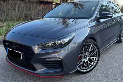 Hyundai i30 76.000 km 20.300 &euro; Raunheim 65479