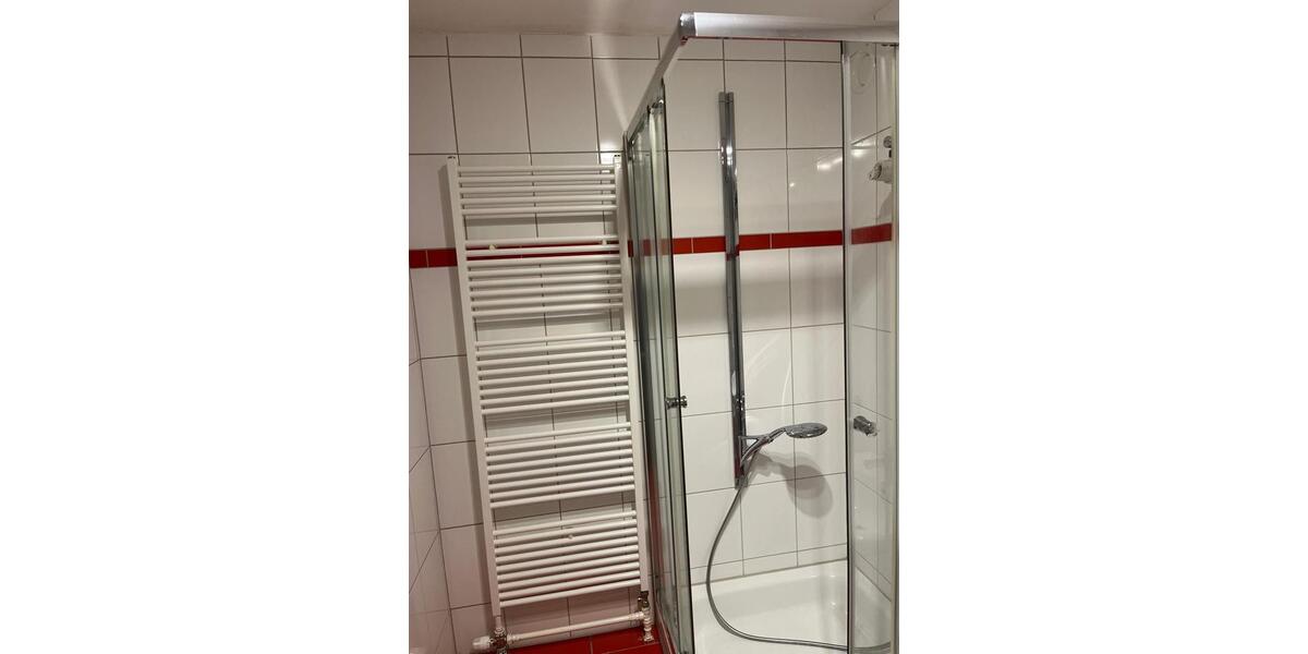 Etagenwohnung Hochheim am Main - 2 Zimmer, 61 m&sup2;, 180.000&euro; | Angebot:27068474