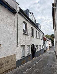 GROßZÜGIGES ZUHAUSE IN MAINZ WEISENAU! 4 zimmer