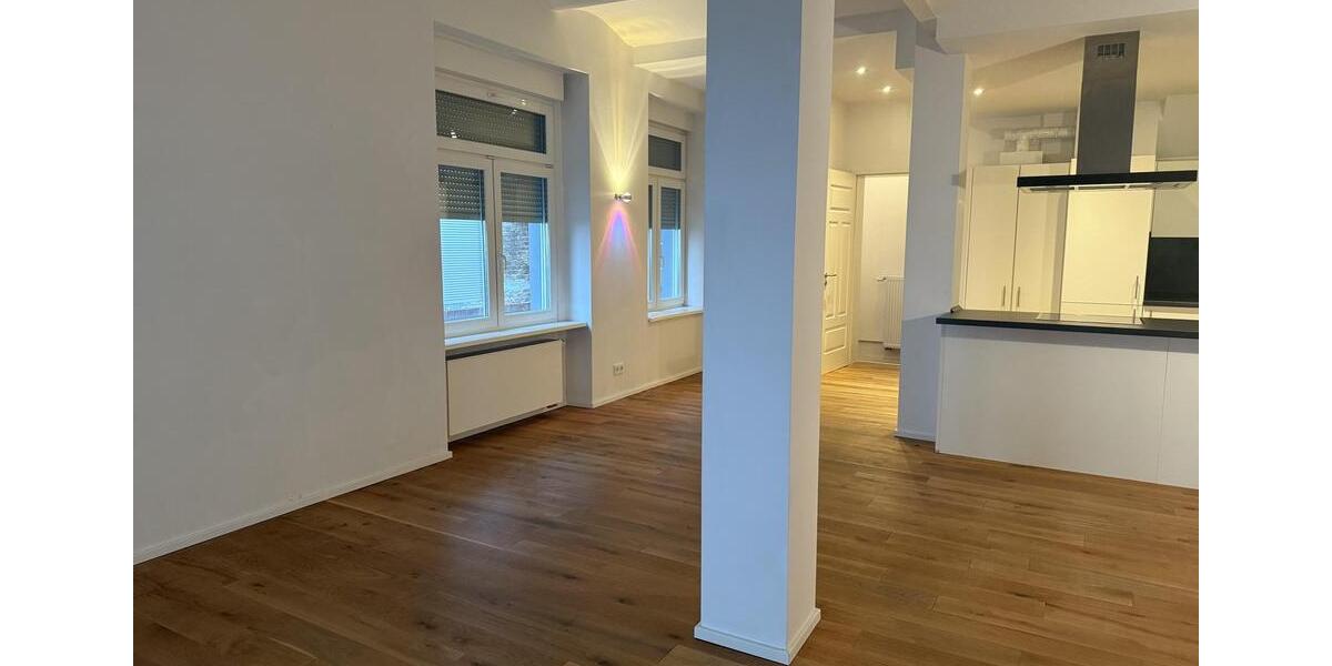 Saniertes Stadthaus FFM-Höchst-Nähe Bahnhof 4 zimmer