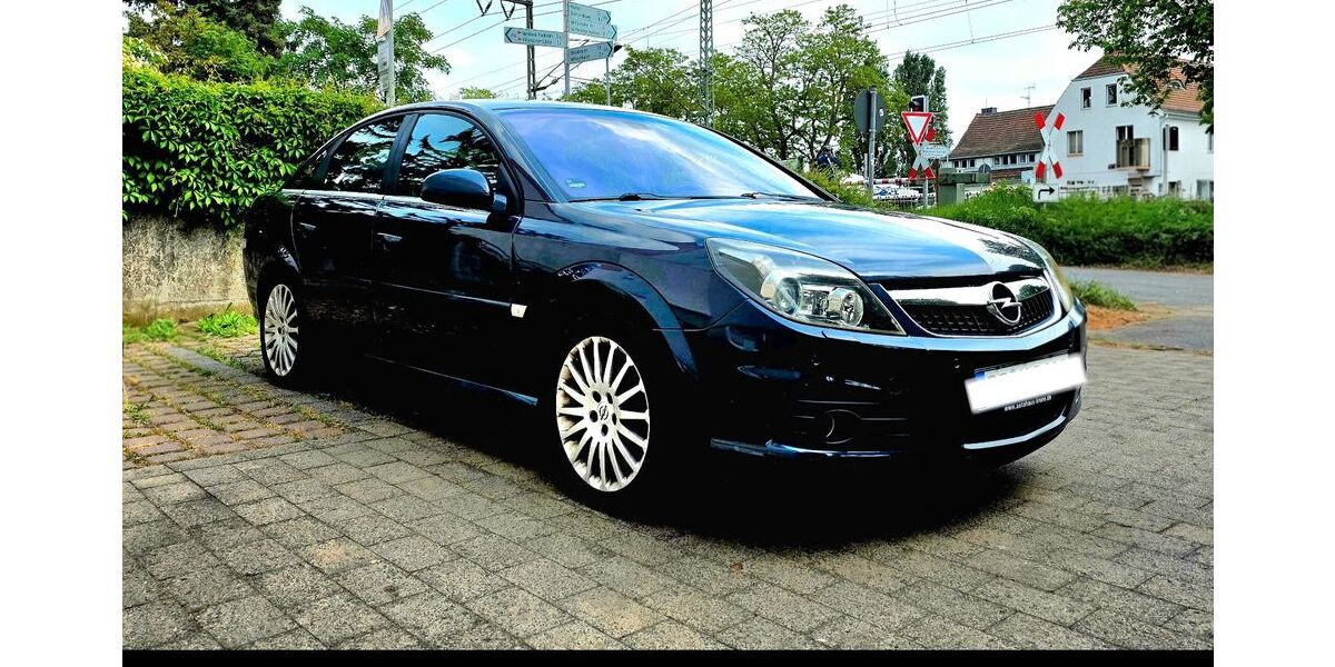 Opel Vectra 197.000 km 2.999 &euro; Flörsheim 65439