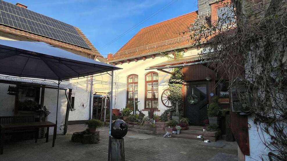 Haus zum Kaufen in Wallau 590.000 € 176 m²