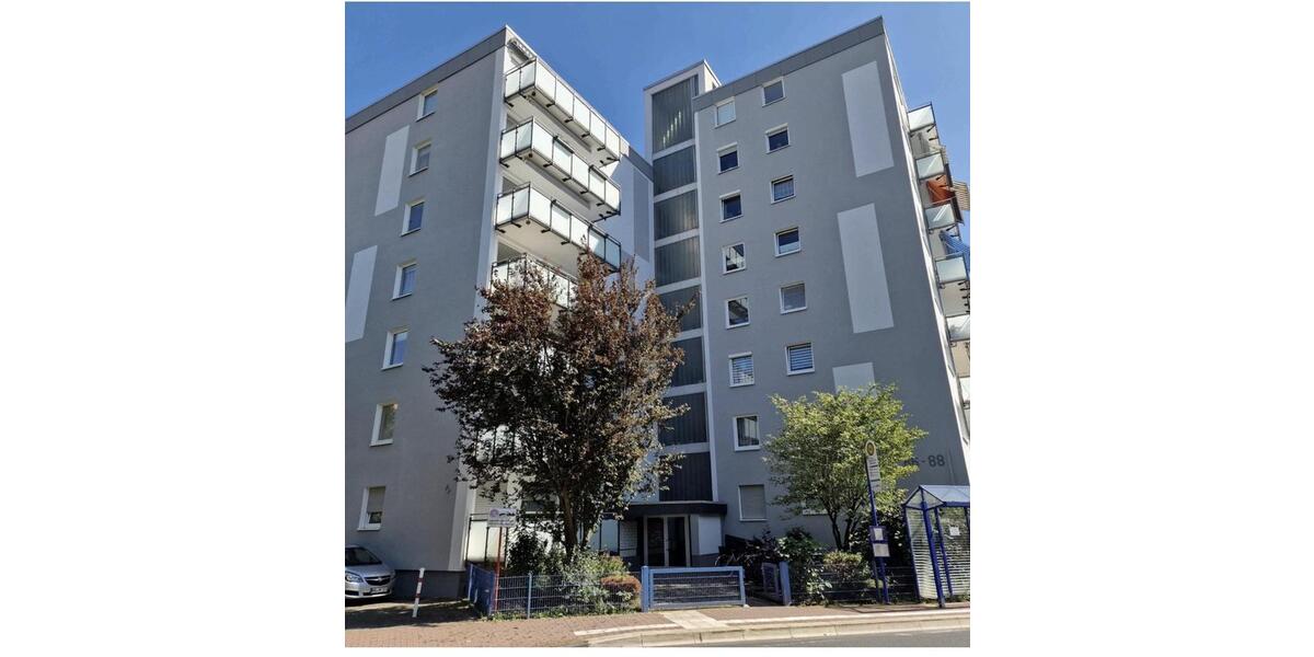 Erstbezug nach Sanierung: 3-Zi.-Wohnung mit Balkon in Steinbach 3 zimmer