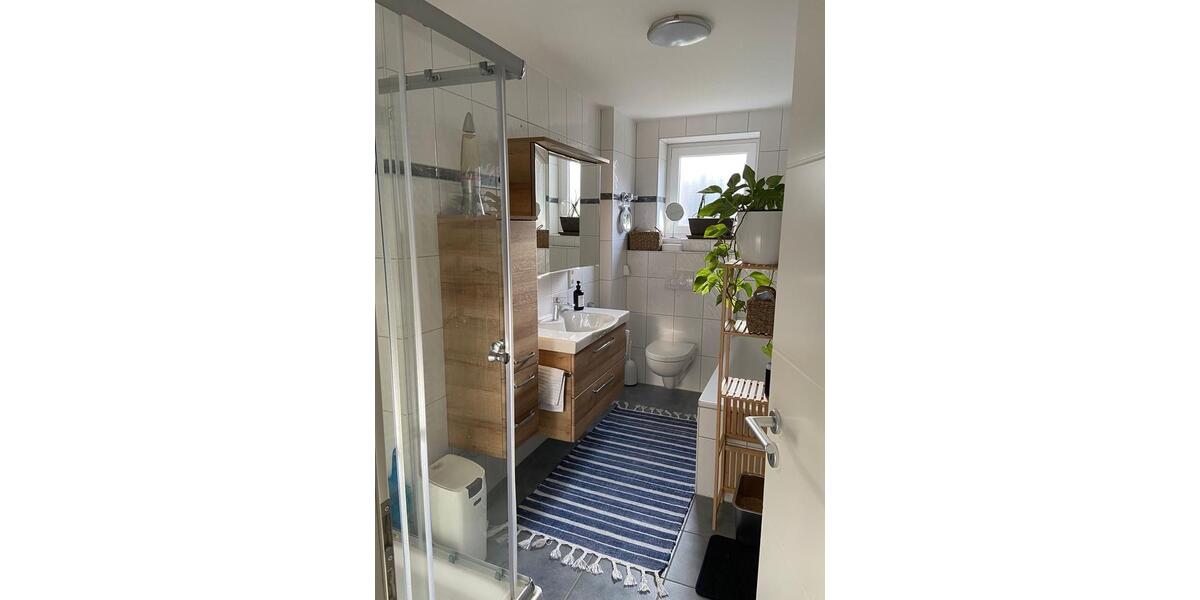 Etagenwohnung Mainz Mombach - 3 Zimmer, 90 m&sup2;, 275.000&euro; | Angebot:27077853