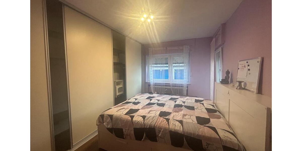 Etagenwohnung Kelsterbach - 4 Zimmer, 95 m&sup2;, 2.300&euro; | Angebot:26671577