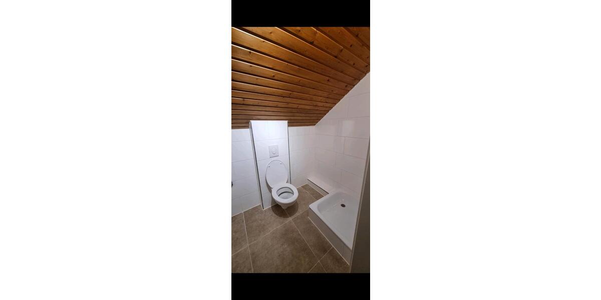 Dachgeschoßwohnung Büttelborn - 1 Zimmer, 33 m&sup2;, 700&euro; | Angebot:25278941