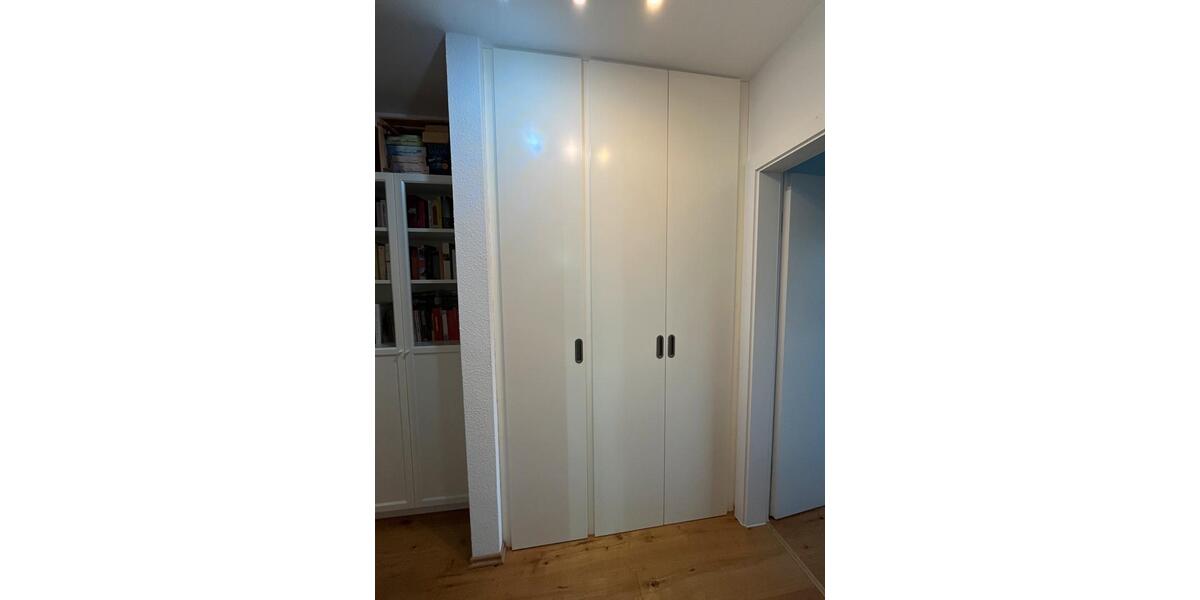 Etagenwohnung Wiesbaden Biebrich - 4 Zimmer, 92 m&sup2;, 370.000&euro; | Angebot:25924208