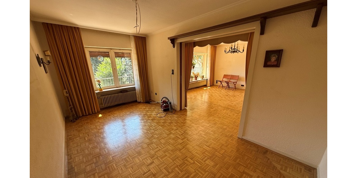 Bad Soden: Ihr Familiendomizil in Toplage der Sophienruhe - Einfamilienhaus Bad Soden-Neuenhain Neuenhain | Angebot:27096485