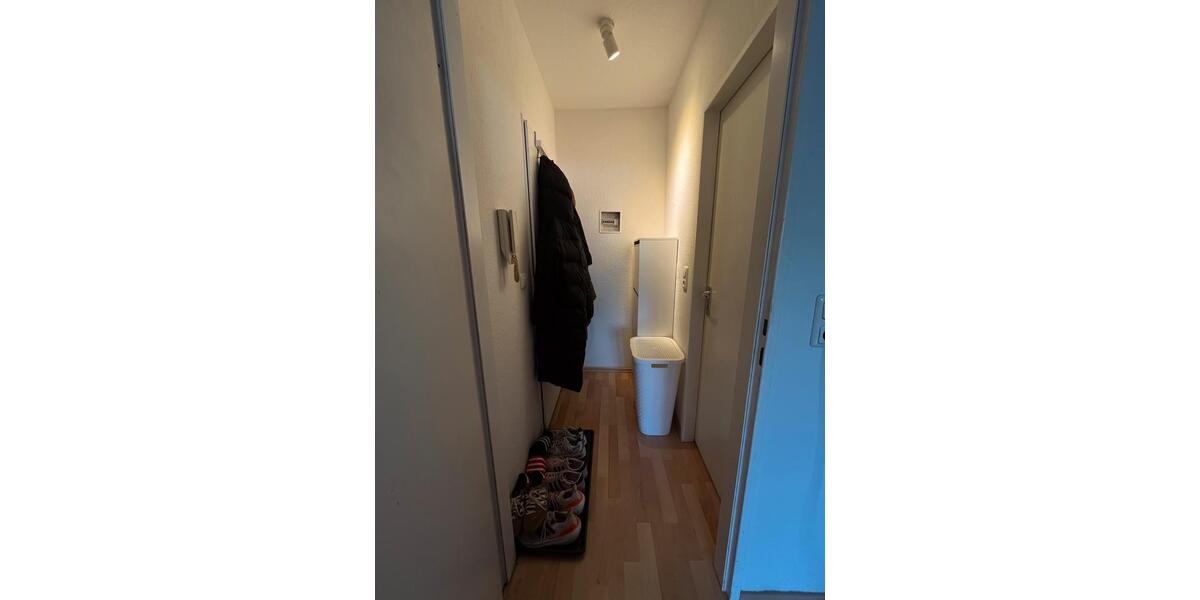 Etagenwohnung Mainz Gonsenheim - 1 Zimmer, 32 m&sup2;, 700&euro; | Angebot:26064001