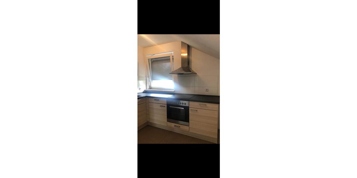 Helle 2-Zimmer-Wohnung mit Balkon in Schlangenbad zu vermieten 2 zimmer