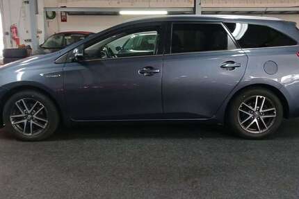 Toyota Auris 179.998 km 9.800 &euro; Rüsselsheim 65428