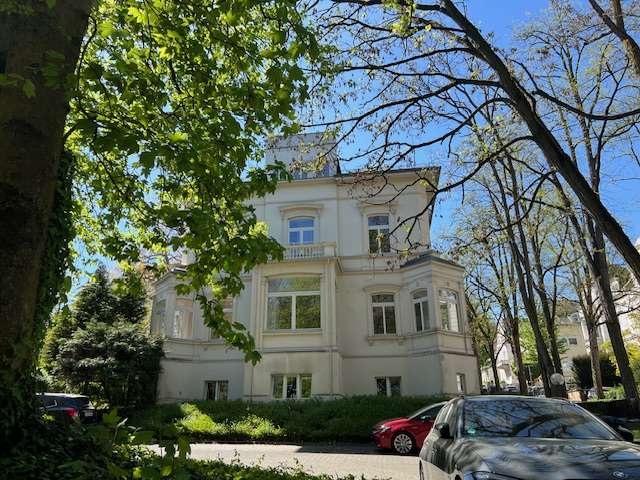 Etagenwohnung Wiesbaden Biebrich - 5 Zimmer, 152 m&sup2;, 725.000&euro; | Angebot:26313155