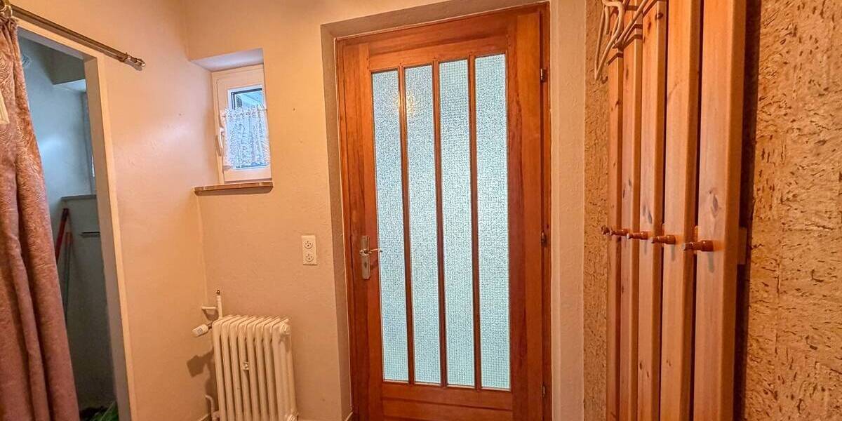 Etagenwohnung Königstein im Taunus - Falkenstein Falkenstein - 5 Zimmer, 96 m&sup2;, 435.000&euro; | Angebot:26117481