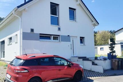Neuwertiges Einfamilienhaus (Bj. 2019) in Idstein mit Garage 4 zimmer
