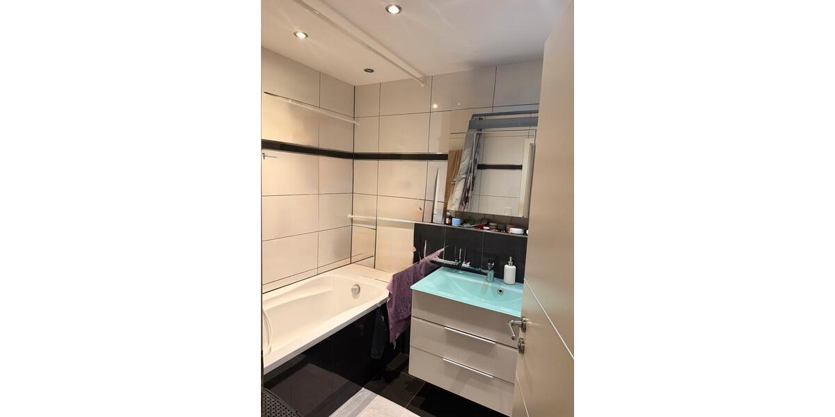 Etagenwohnung Wiesbaden Mainz-Kastel - 3 Zimmer, 94 m&sup2;, 385.000&euro; | Angebot:25225154