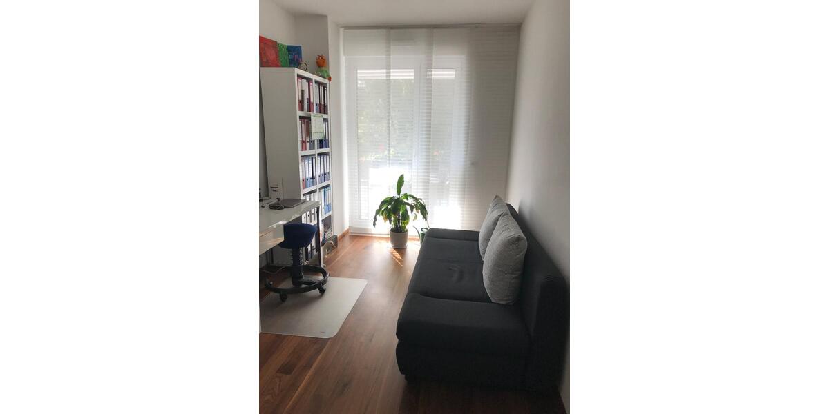 Hochparterre Frankfurt am Main Bockenheim - 3 Zimmer, 82 m&sup2;, 610.000&euro; | Angebot:26678971