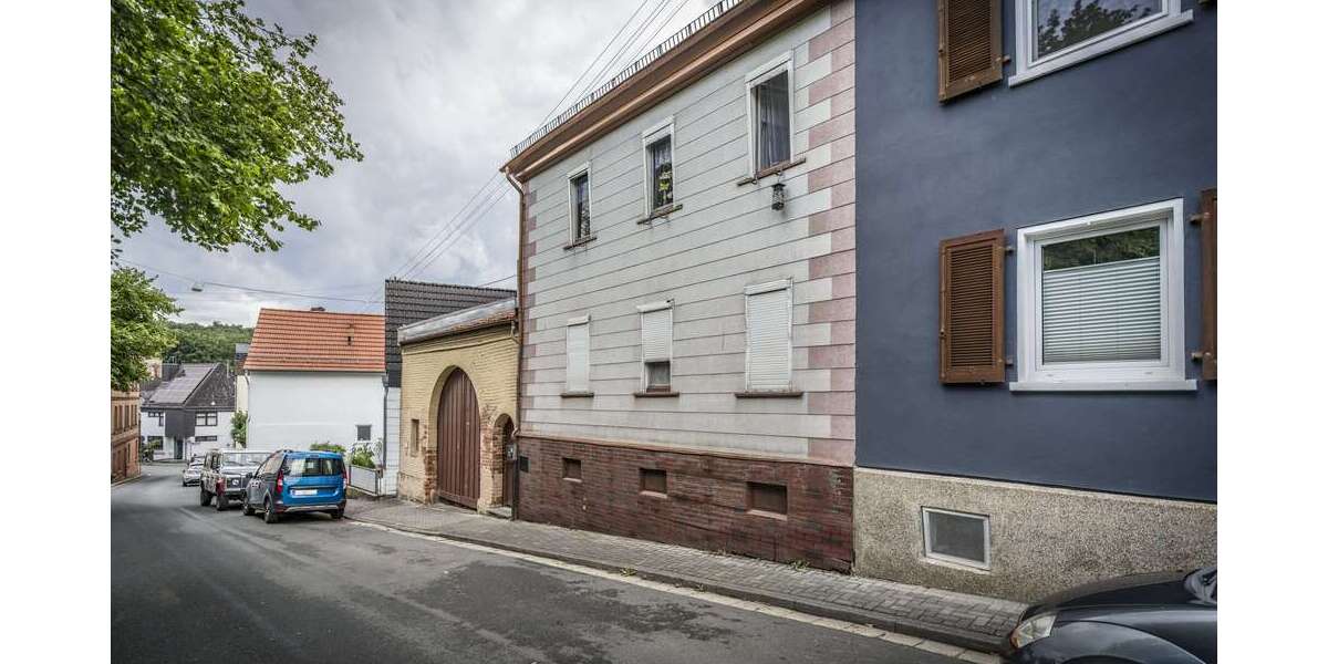 Einfamilienhaus Wiesbaden Bierstadt - 6 Zimmer, 120 m&sup2;, 425.000&euro; | Angebot:26374741