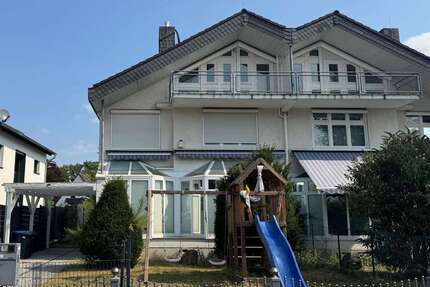 Haus zum Kaufen in Neu-Isenburg 749.000 € 161 m²