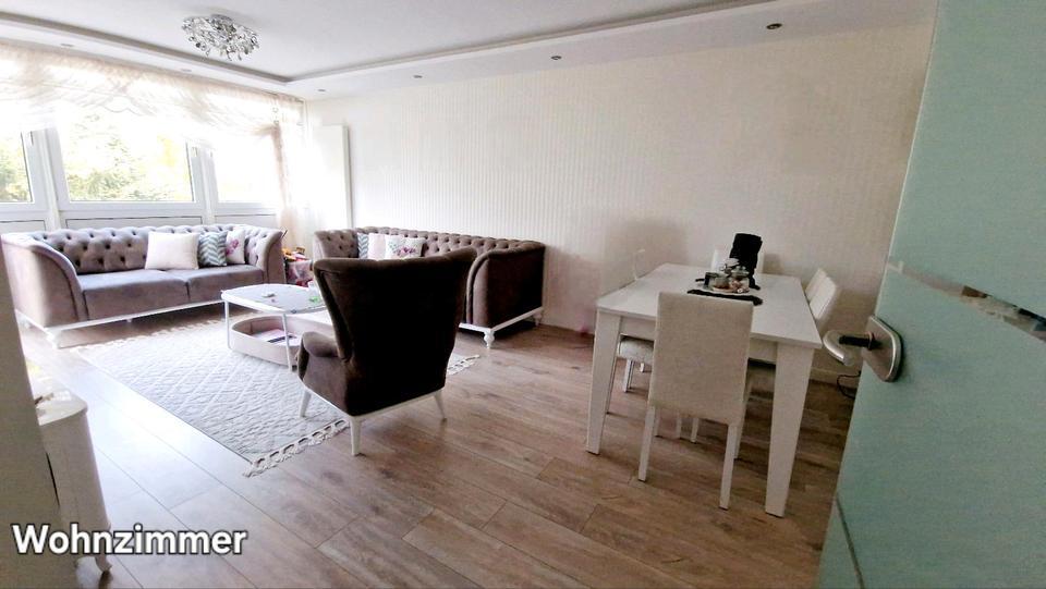 Provisionsfrei 3,5 Zimmer Terrassenwohnung.