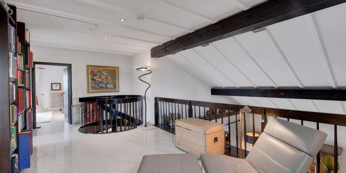 Einfamilienhaus Wiesbaden Nordenstadt - 7 Zimmer, 223 m&sup2;, 869.000&euro; | Angebot:25694639