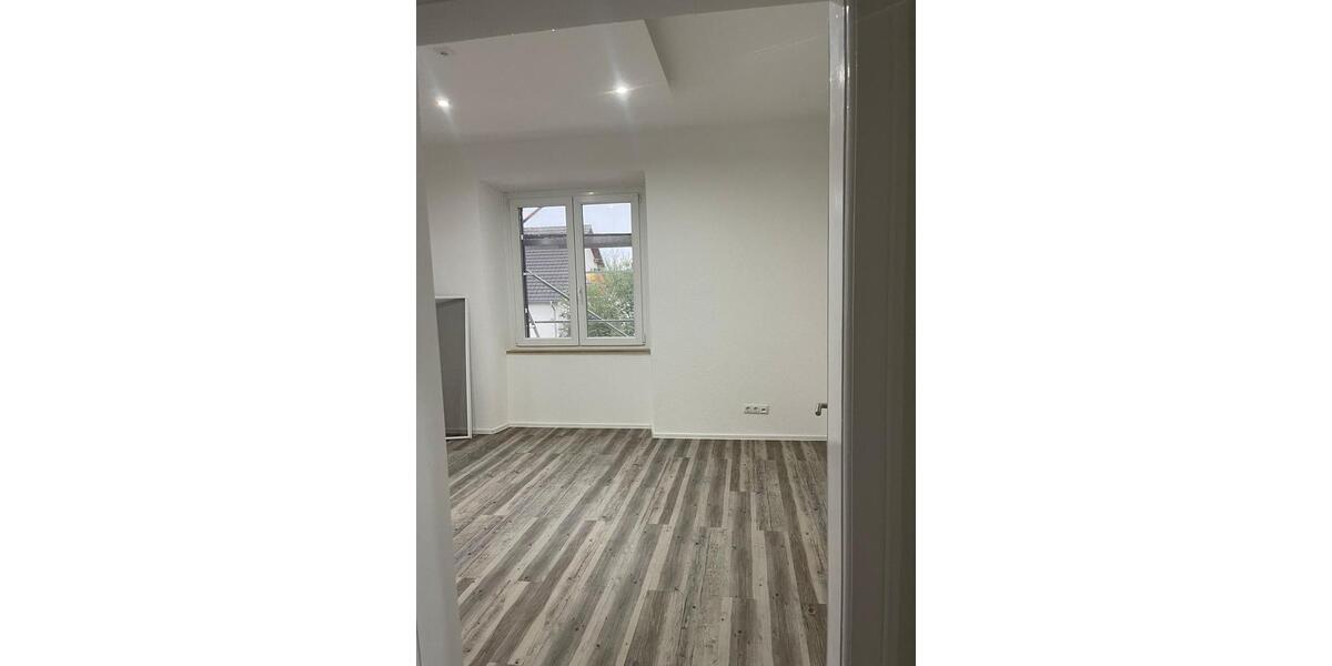 Etagenwohnung Mainz Laubenheim - 2.5 Zimmer, 80 m&sup2;, 1.250&euro; | Angebot:26351568