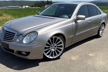 Mercedes-Benz E 220 220.000 km 9.598 &euro; Bad Schwalbach 65397