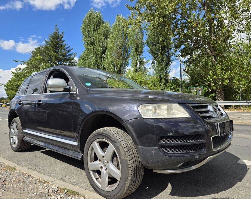 VW Touareg 300.000 km 5.780 € Frankfurt am Main 60486
