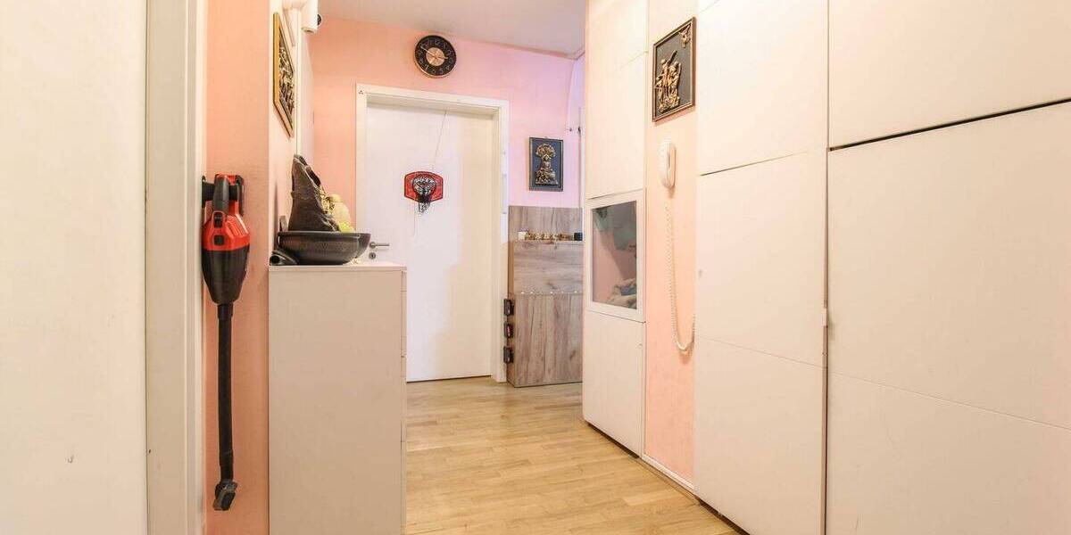Etagenwohnung Wiesbaden Dotzheim - 4 Zimmer, 101 m&sup2;, 520.000&euro; | Angebot:26451497