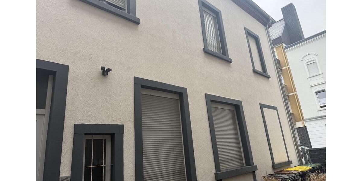 Saniertes Stadthaus FFM-Höchst-Nähe Bahnhof 4 zimmer