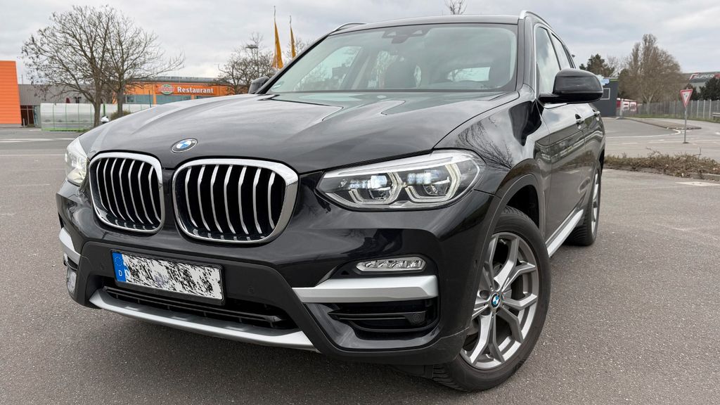 BMW X3 113.834 km 24.600 &euro; Wiesbaden 65207