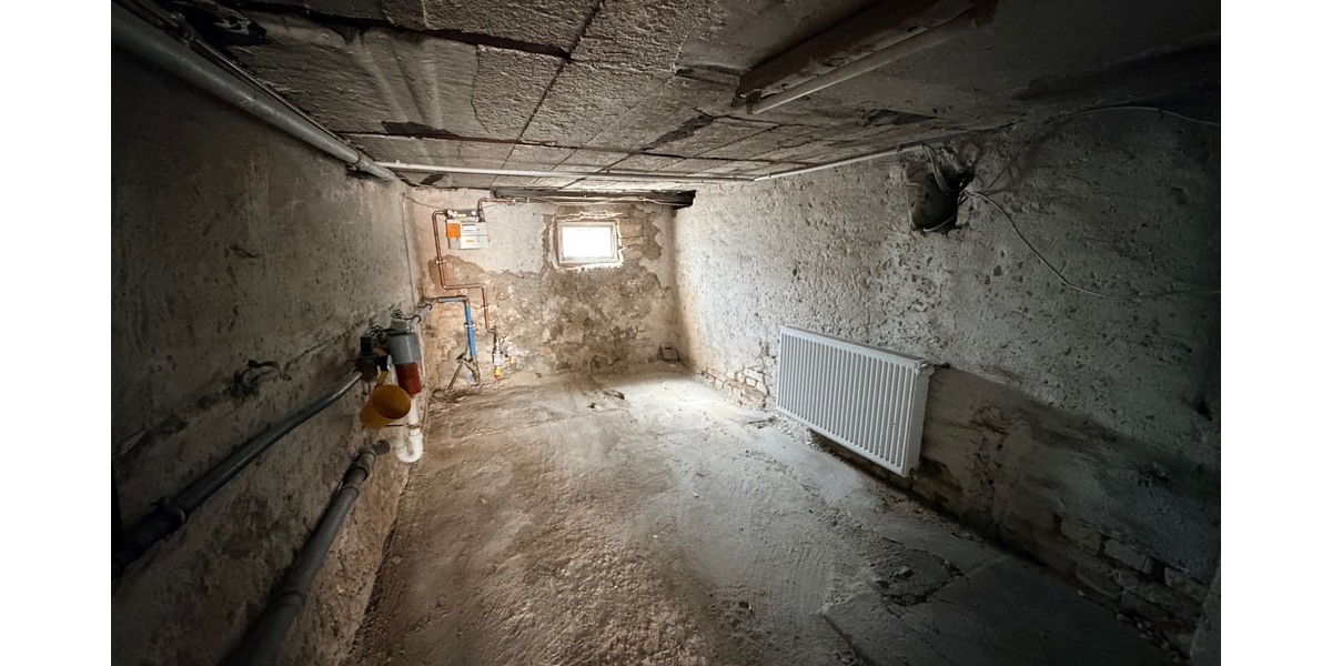 ***Sanierungsobjekt mit großem Potenzial in Mainz-Finthen, flexible Nutzungsmöglichkeiten*** - Einfamilienhaus Mainz Finthen | Angebot:26262022