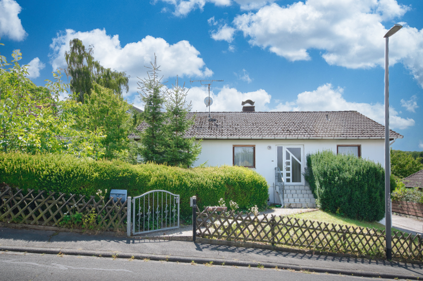 Haus zum Kaufen in Hohenstein 220.000 € 105 m²