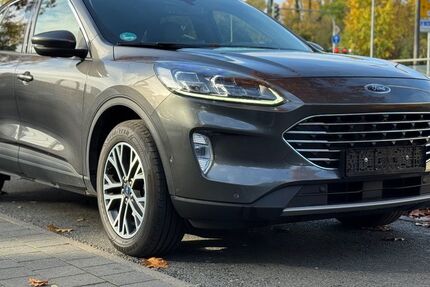 Ford Kuga 189.400 km 15.900 € Kelkheim 65779