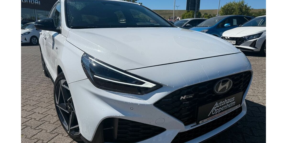Hyundai i30 24.800 km 23.249 &euro; Oppenheim 55276