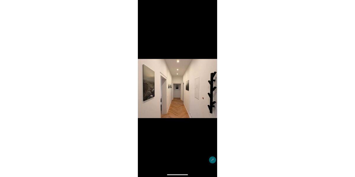 Etagenwohnung Wiesbaden Nordost - 4 Zimmer, 12 m&sup2;, 650&euro; | Angebot:26102421