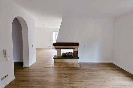 Wohnung zum Mieten in Wiesbaden 1.750 € 123 m² 4 zimmer