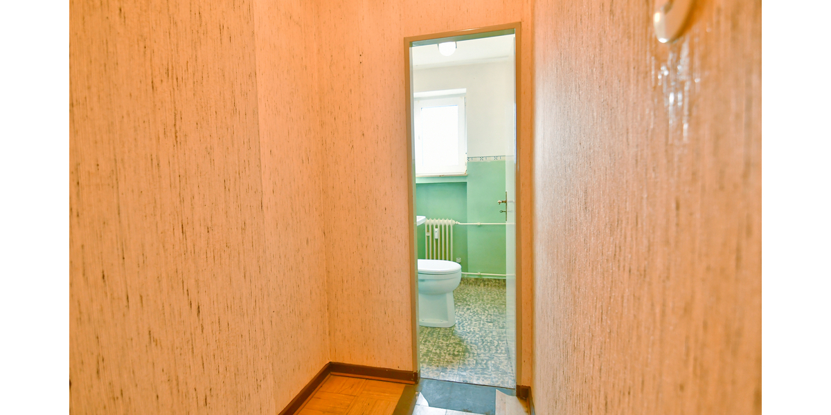 Angebotsverfahren beendet - Wohnung ist reserviert!!! 4 zimmer