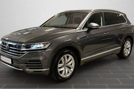 VW Touareg 67.370 km 43.880 &euro; Wiesbaden 65189