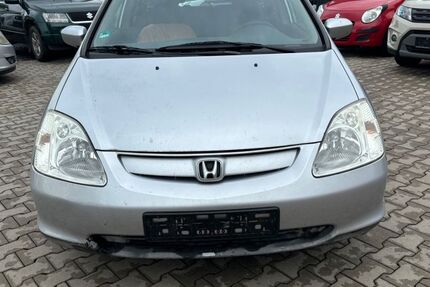 Honda Civic 193.000 km 599 &euro; Wiesbaden 65201