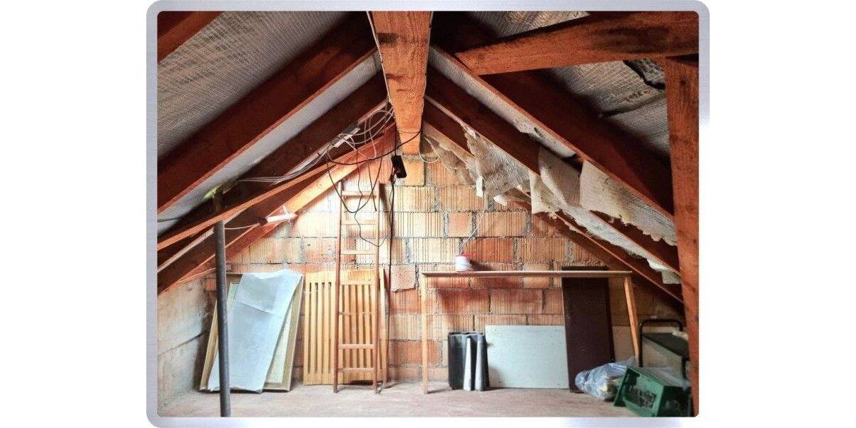 * Oestrich-Winkel: Freistehendes Einfamilienhaus in direkter Feldrandlage * 6 zimmer