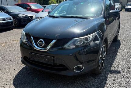 Nissan Qashqai 97.000 km 11.999 &euro; Wiesbaden 65197