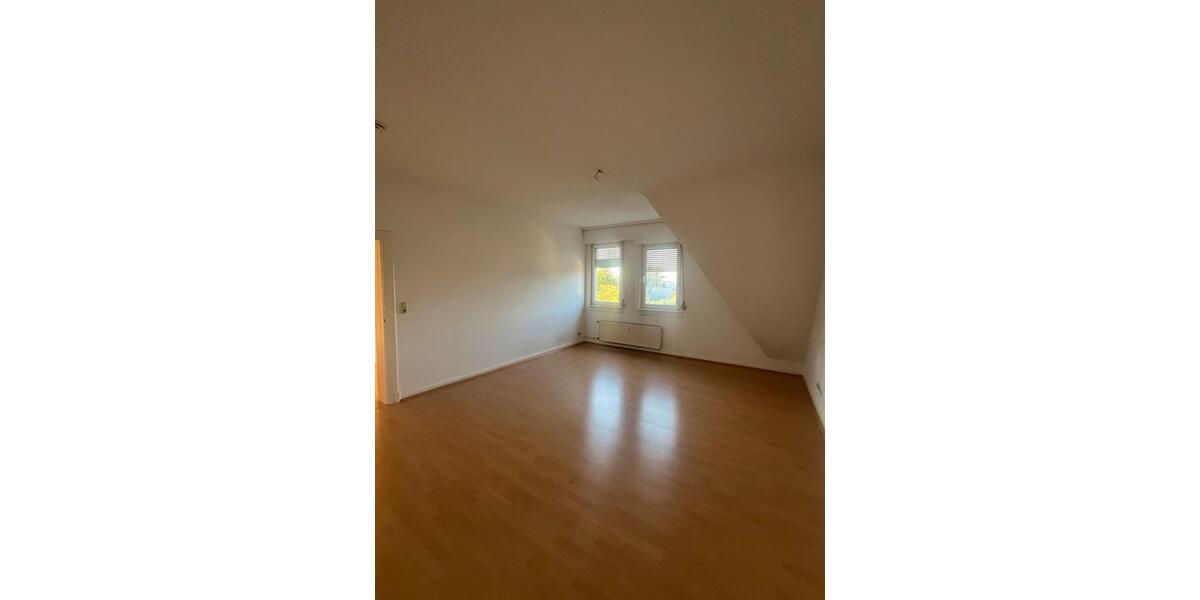 Etagenwohnung Frankfurt am Main Bockenheim - 2 Zimmer, 80 m&sup2;, 1.720&euro; | Angebot:26681498