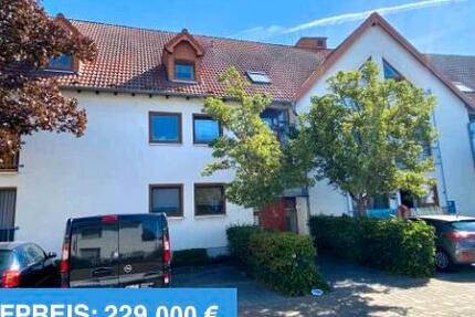 Zentrale, ruhige, 2 Zimmer Dachgeschosswohnung Budenheim (2 ZKB) zimmer